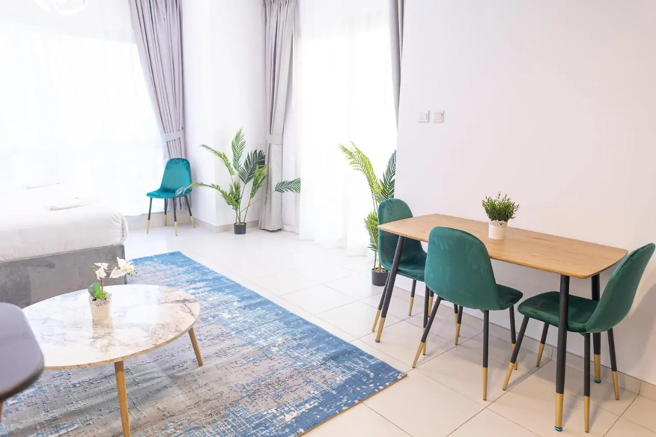 Apartament Royal Oceanic In Jbr By Happy Season Dubaj 0*,  Zjednoczone Emiraty Arabskie