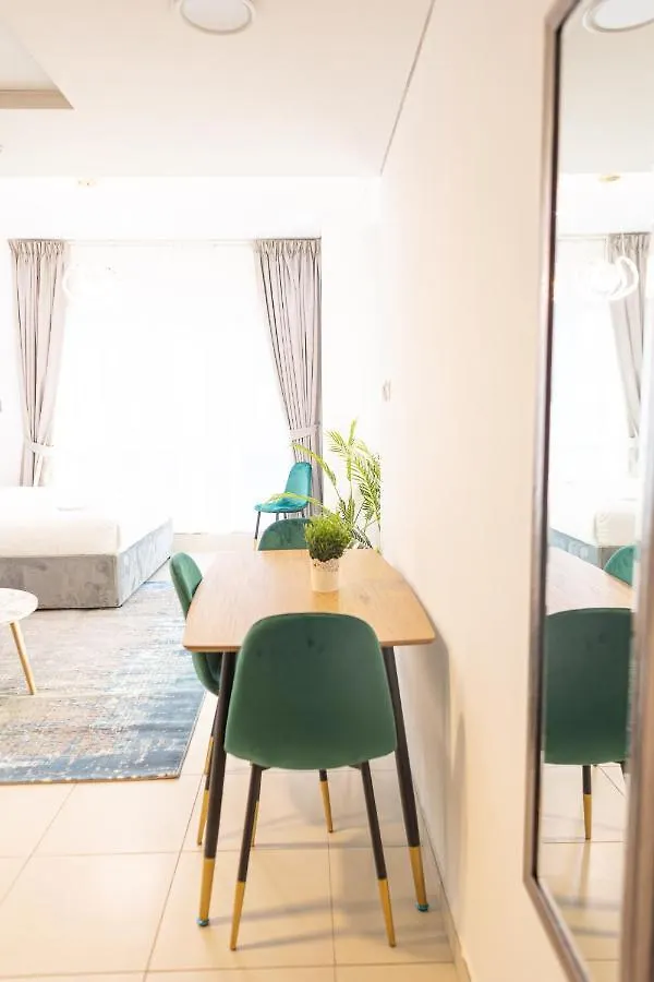 Apartament Royal Oceanic In Jbr By Happy Season Dubaj 0*,